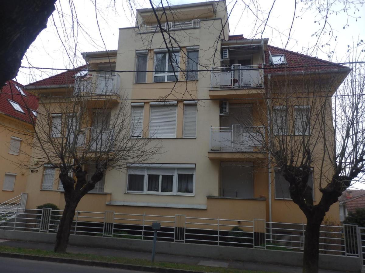 Zoé Apartman Hévíz Extérieur photo